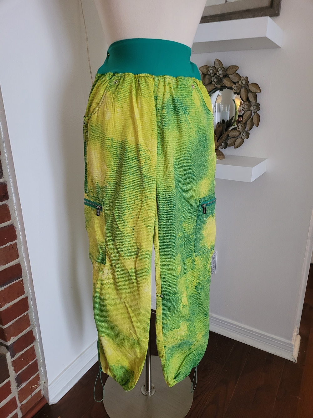 Zumba Fitness Green & Teal Tie-Dye Workout Pants